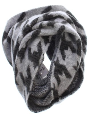 Šála Reserved, Barva Vícebarevné, Cena  190,00 Kč