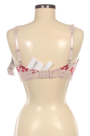 Сутиен Triumph, Размер XL, Цвят Многоцветен, Цена 48,06 €