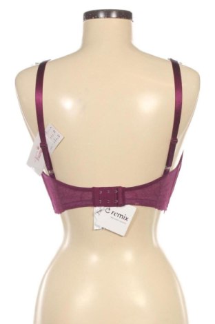 Podprsenka Triumph, Velikost M, Barva Fialová, Cena  1 429,00 Kč