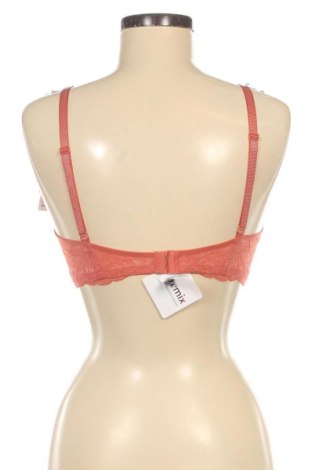 Сутиен Triumph, Размер M, Цвят Оранжев, Цена 38,85 €