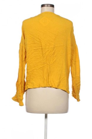 Dámská halenka Cubus, Velikost S, Barva Žlutá, Cena  29,00 Kč