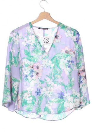 Dámská halenka Gina Tricot, Velikost XS, Barva Vícebarevné, Cena  79,00 Kč