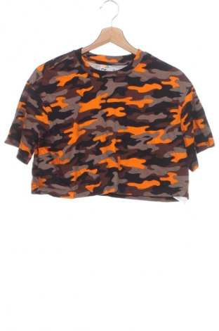 Дамска тениска Fb Sister, Размер XS, Цвят Многоцветен, Цена 3,06 €