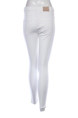 Damen Jeans ONLY, Größe M, Farbe Weiß, Preis € 7,99