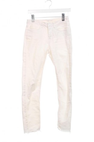 Damskie jeansy Springfield, Rozmiar S, Kolor Biały, Cena 70,99 zł