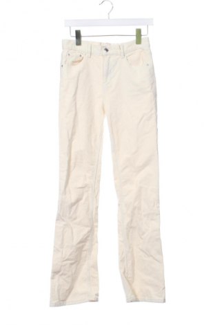 Γυναικείο κοτλέ παντελόνι Perfect Jeans By Gina Tricot, Μέγεθος S, Χρώμα Εκρού, Τιμή 3,99 €