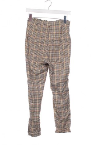 Dámské kalhoty  Bershka, Velikost XS, Barva Vícebarevné, Cena  59,00 Kč