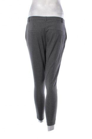 Damenhose Selected Femme, Größe M, Farbe Grau, Preis 5,99 €