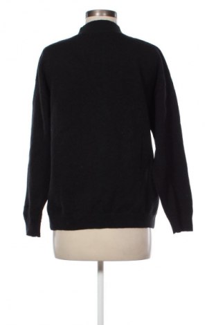 Dámský svetr Unbranded, Velikost L, Barva Černá, Cena  329,00 Kč