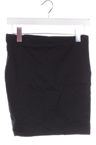 Dámský top United Colors Of Benetton, Velikost XS, Barva Černá, Cena  139,00 Kč