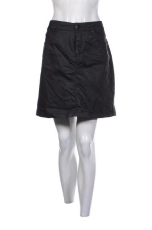 Пола Unbranded, Размер M, Цвят Черен, Цена 2,04 €