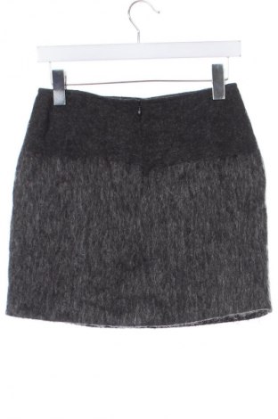 Пола Unbranded, Размер XS, Цвят Сив, Цена 2,04 €