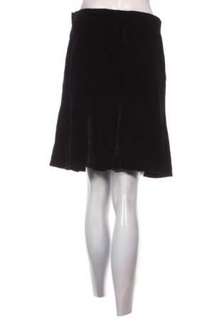 Пола Unbranded, Размер S, Цвят Черен, Цена 2,04 €