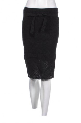 Пола Unbranded, Размер M, Цвят Черен, Цена 2,04 €