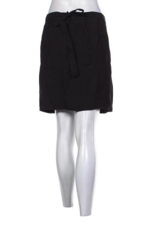 Пола Body Flirt, Размер M, Цвят Черен, Цена 2,04 €