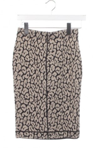 Пола Daphne, Размер XXS, Цвят Многоцветен, Цена 2,04 €