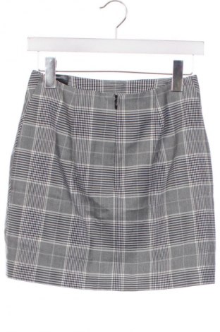 Пола H&M, Размер S, Цвят Многоцветен, Цена 2,04 €