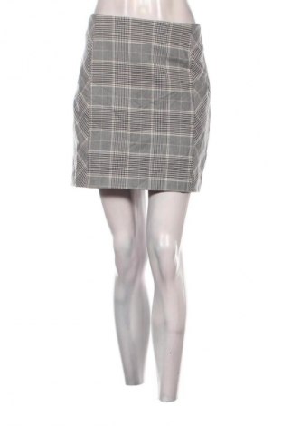 Пола H&M, Размер XL, Цвят Многоцветен, Цена 2,04 €