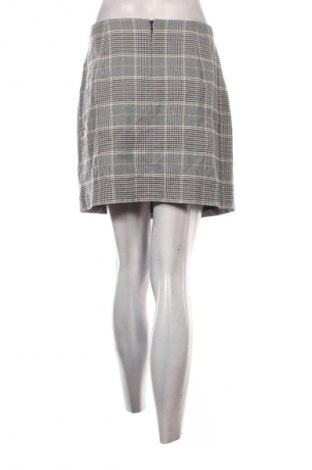 Пола H&M, Размер XL, Цвят Многоцветен, Цена 2,04 €