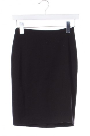 Пола H&M, Размер XS, Цвят Черен, Цена 2,55 €