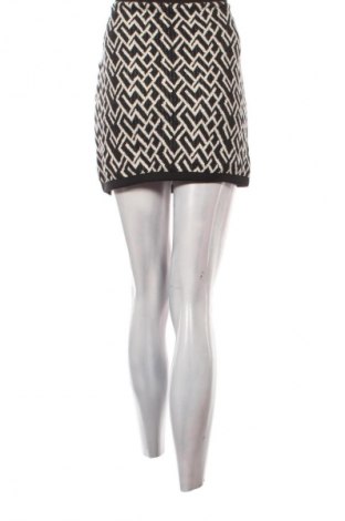 Пола Hema, Размер L, Цвят Многоцветен, Цена 2,04 €