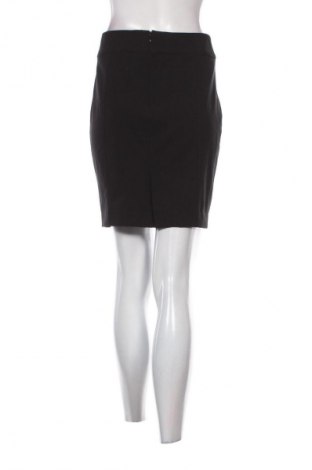 Пола In Wear, Размер XS, Цвят Черен, Цена 4,09 €