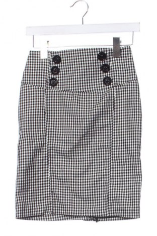 Пола Made In Italy, Размер S, Цвят Многоцветен, Цена 2,04 €