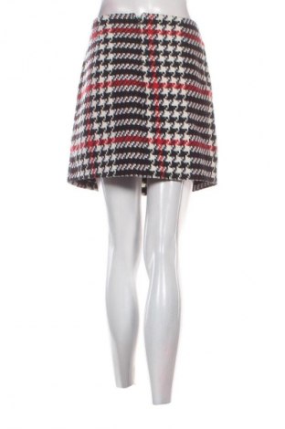 Пола New Look, Размер L, Цвят Многоцветен, Цена 3,06 €