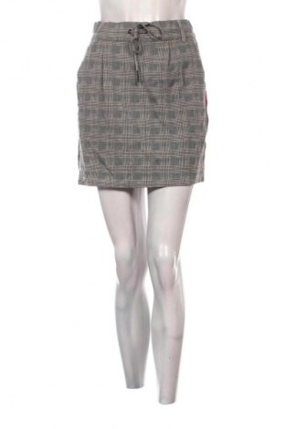 Пола ONLY, Размер M, Цвят Многоцветен, Цена 2,04 €