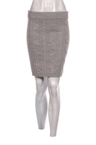 Пола Piazza Italia, Размер S, Цвят Сив, Цена 2,04 €