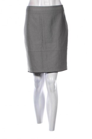 Пола Review, Размер M, Цвят Многоцветен, Цена 2,55 €