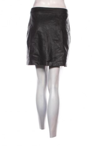 Spódnica Stradivarius, Rozmiar M, Kolor Czarny, Cena 22,99 zł