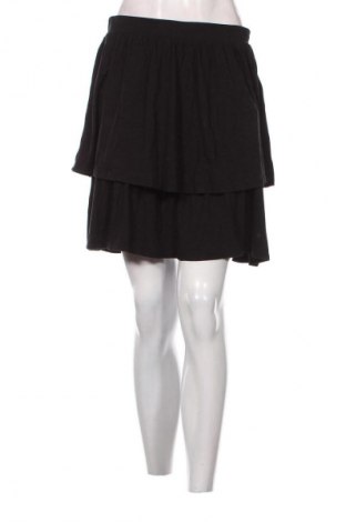 Пола Tu, Размер XL, Цвят Черен, Цена 3,06 €