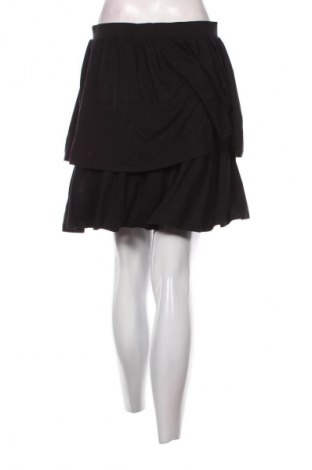 Пола Tu, Размер XL, Цвят Черен, Цена 3,06 €