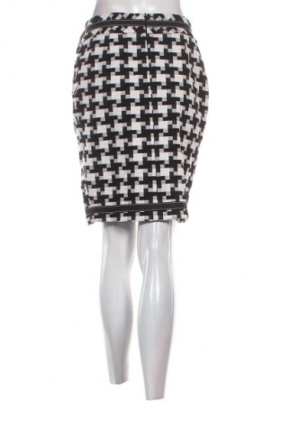 Пола Unbranded, Размер M, Цвят Многоцветен, Цена 2,55 €