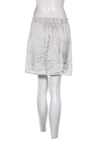 Пола Unbranded, Размер M, Цвят Сив, Цена 3,57 €