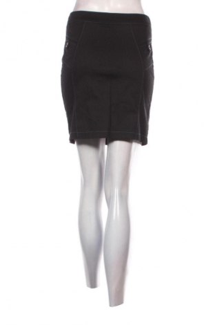 Пола Unbranded, Размер S, Цвят Черен, Цена 2,04 €