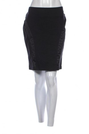 Пола Unbranded, Размер XL, Цвят Черен, Цена 4,60 €