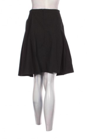 Пола Unbranded, Размер S, Цвят Черен, Цена 2,04 €