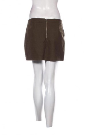 Пола United Colors Of Benetton, Размер M, Цвят Зелен, Цена 4,09 €