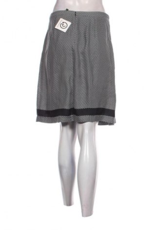 Пола United Colors Of Benetton, Размер M, Цвят Многоцветен, Цена 7,83 €