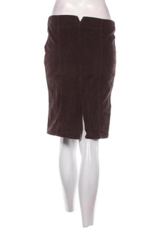 Пола United Colors Of Benetton, Размер M, Цвят Кафяв, Цена 4,60 €