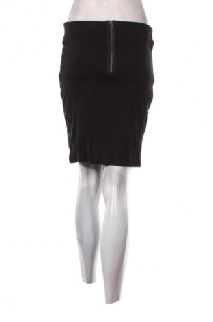 Пола Wera Stockholm, Размер M, Цвят Черен, Цена 2,04 €