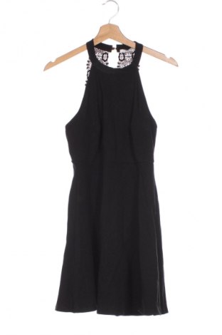 Ruha About You, Méret XS, Szín Fekete, Ár 2 439 Ft