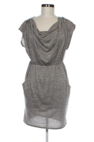 Rochie Apricot, Mărime M, Culoare Multicolor, Preț 9,99 Lei