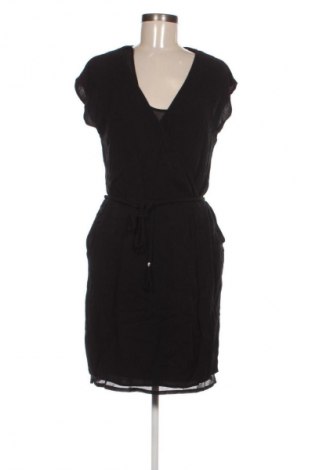 Sukienka Esprit, Rozmiar M, Kolor Czarny, Cena 26,99 zł