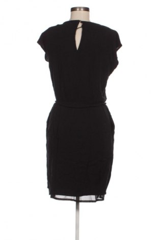 Sukienka Esprit, Rozmiar M, Kolor Czarny, Cena 26,99 zł