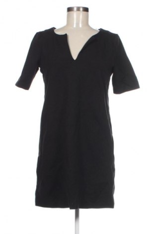 Šaty  Esprit, Velikost S, Barva Černá, Cena  119,00 Kč