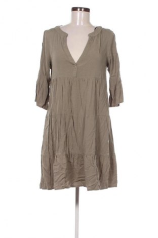 Sukienka Lab, Rozmiar M, Kolor Zielony, Cena 22,99 zł