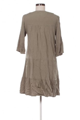 Sukienka Lab, Rozmiar M, Kolor Zielony, Cena 22,99 zł